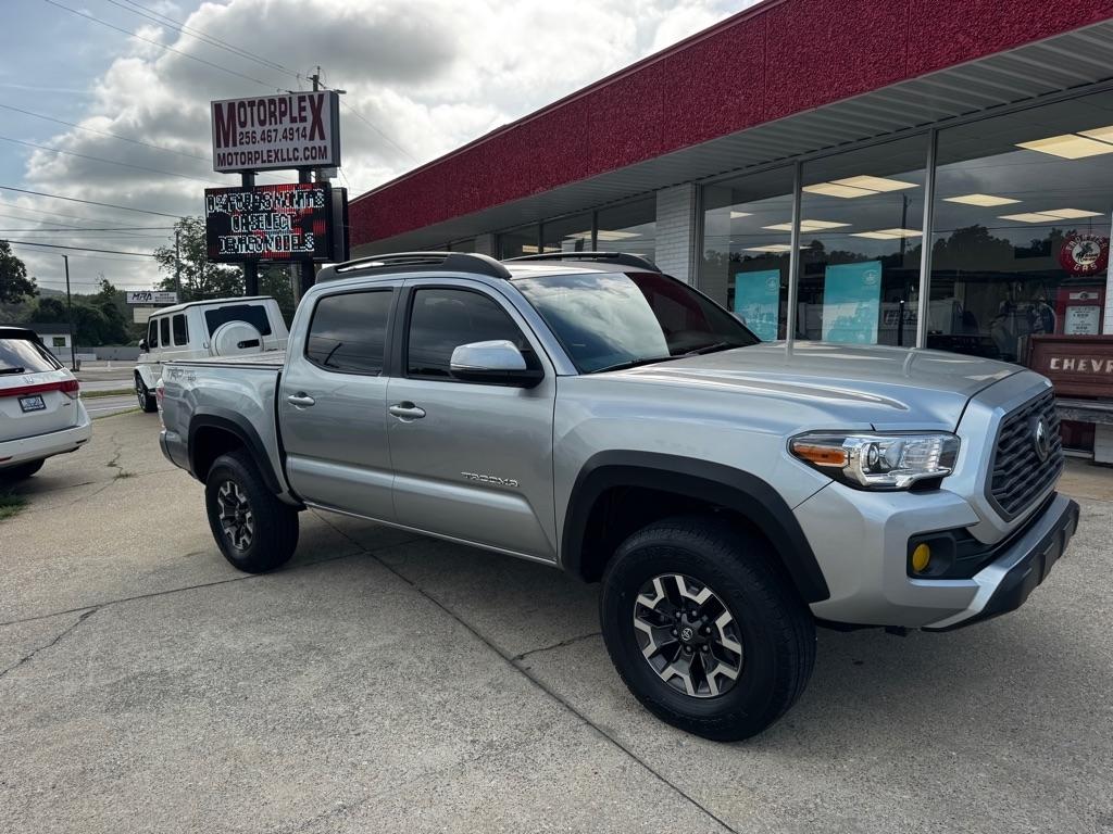 Toyota Tacoma SR5 Double Cab Long Bed V6 6AT 2WD 2022