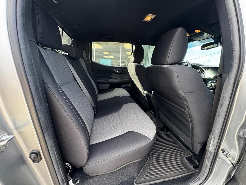 Toyota Tacoma SR5 Double Cab Long Bed V6 6AT 2WD 2022