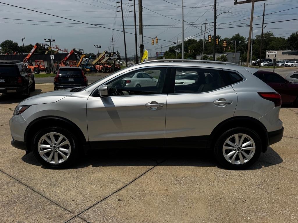Nissan Rogue Sport S 2019