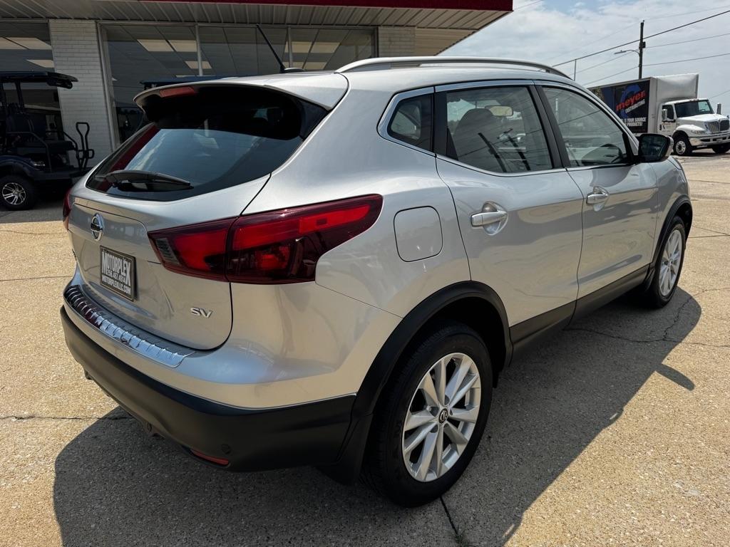 Nissan Rogue Sport S 2019
