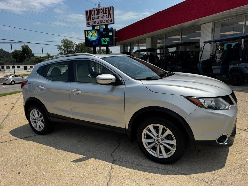 Nissan Rogue Sport S 2019