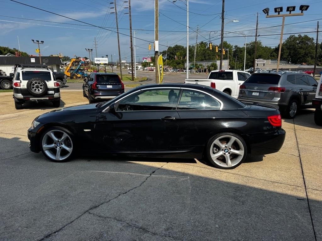 BMW 3-Series 335i Convertible 2011