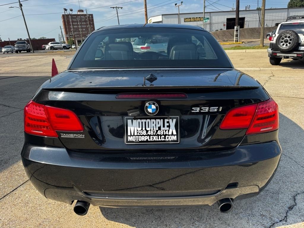 BMW 3-Series 335i Convertible 2011
