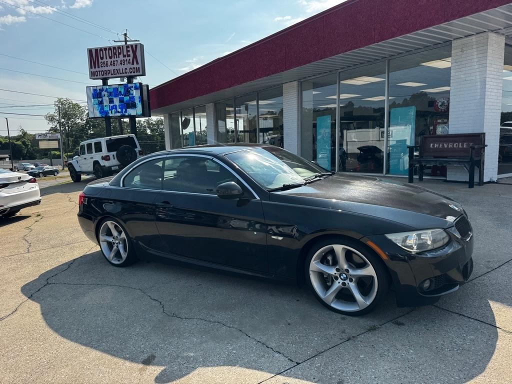 BMW 3-Series 335i Convertible 2011