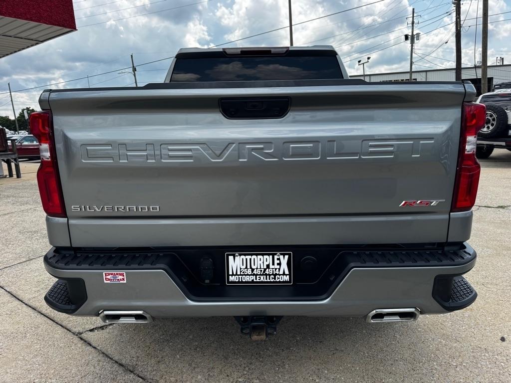 Chevrolet Silverado 1500 RST Crew Cab 4WD 2025