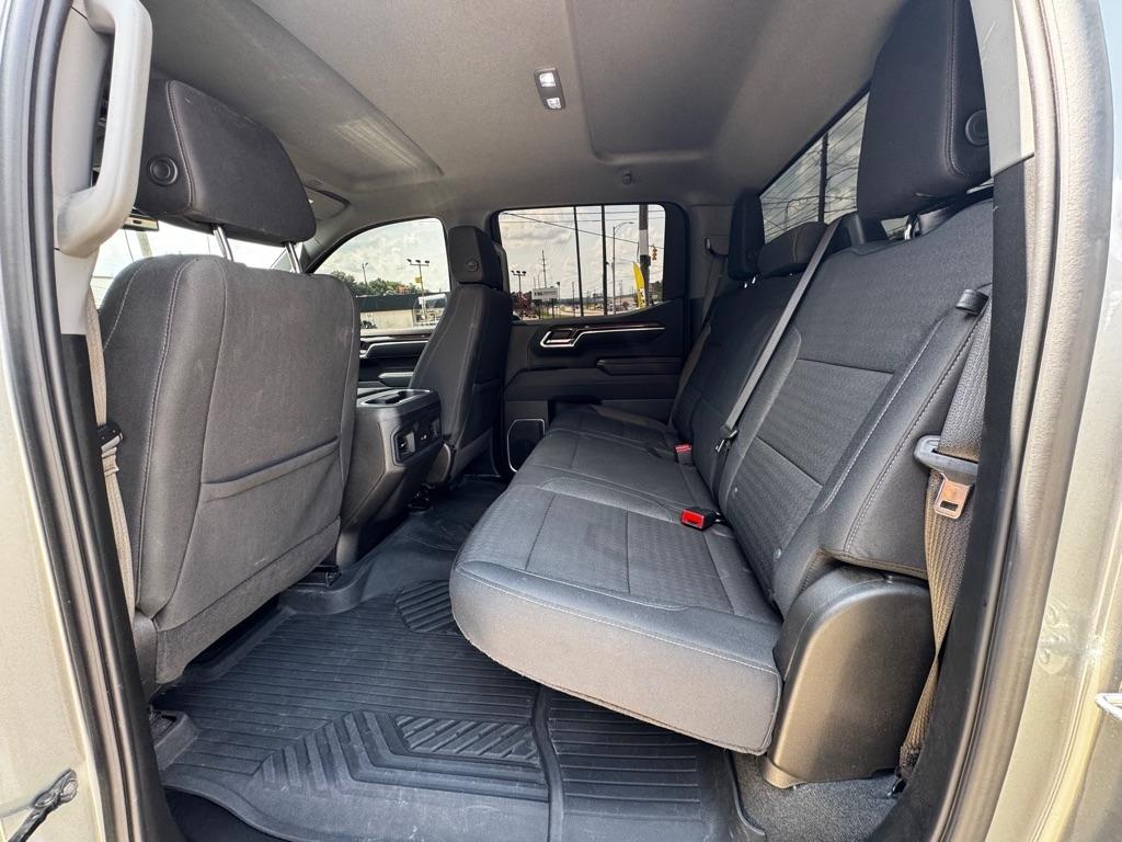 Chevrolet Silverado 1500 RST Crew Cab 4WD 2025