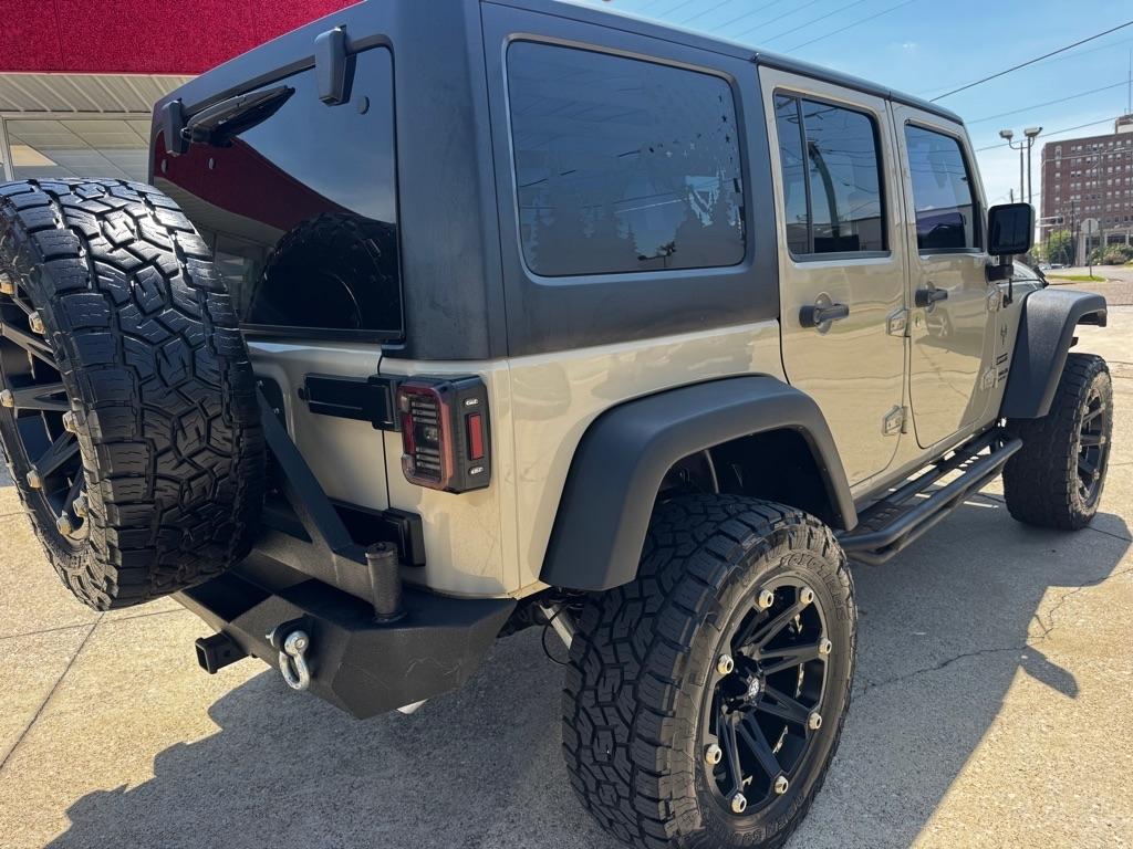 Jeep Wrangler Unlimited Sport 4WD 2017