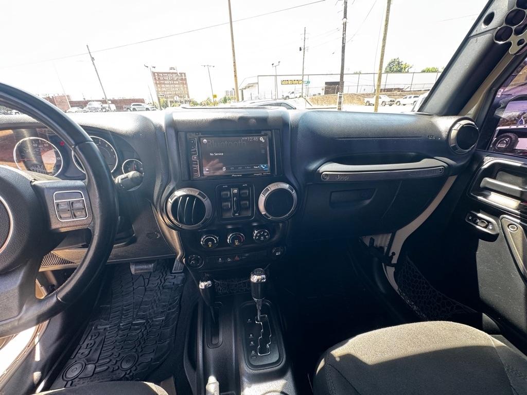 Jeep Wrangler Unlimited Sport 4WD 2017