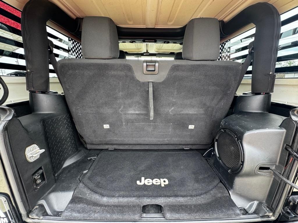Jeep Wrangler Sport 4WD 2012