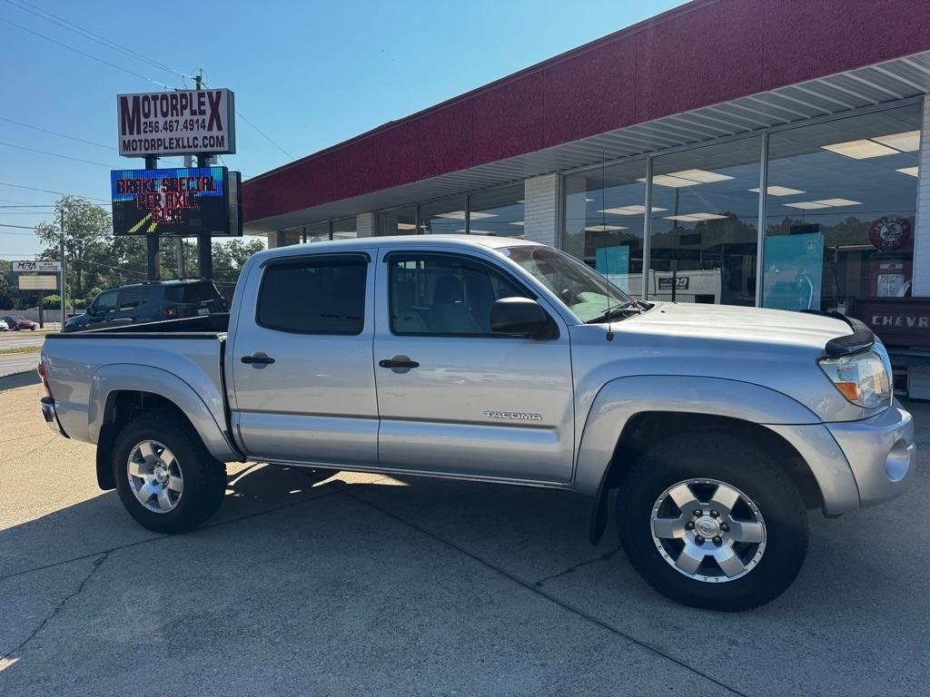 Toyota Tacoma PreRunner Double Cab V6 Auto 2WD 2006