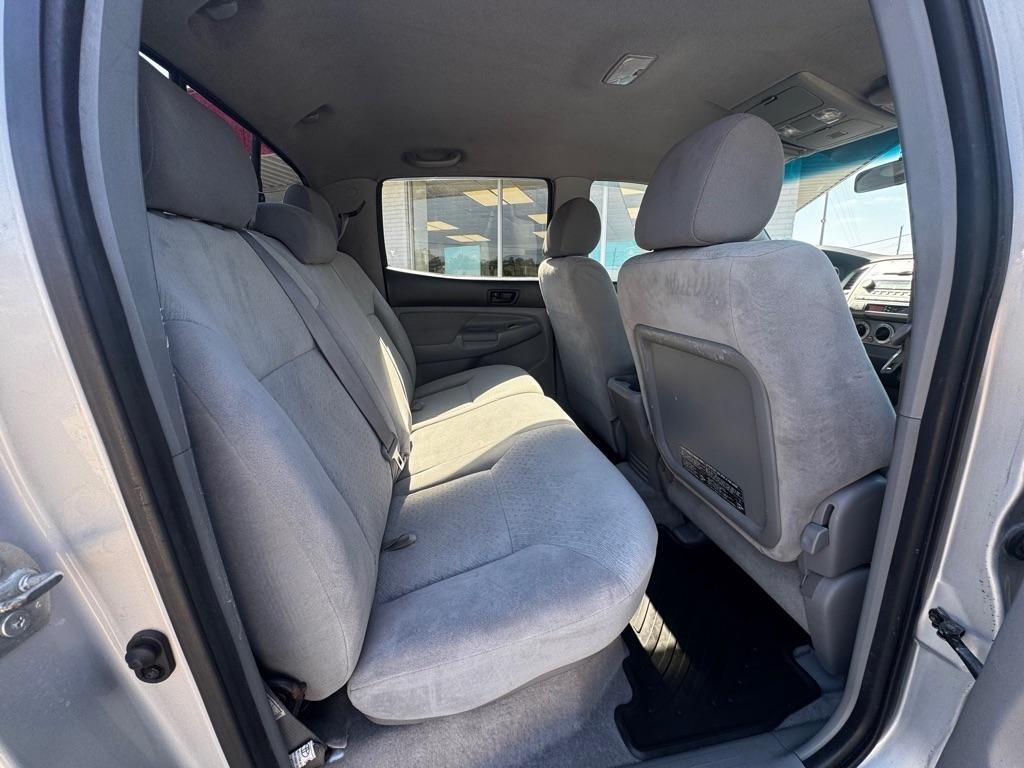 Toyota Tacoma PreRunner Double Cab V6 Auto 2WD 2006