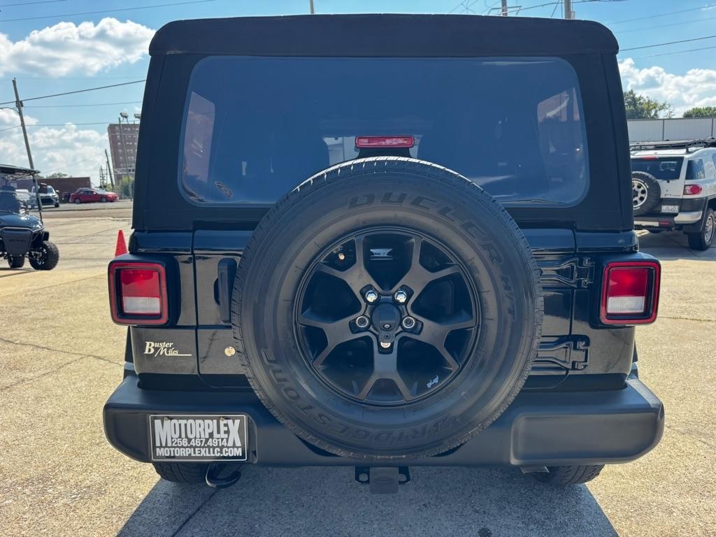 Jeep Wrangler Unlimited Sport 2018