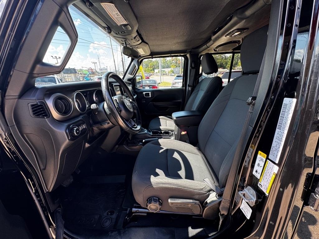 Jeep Wrangler Unlimited Sport 2018