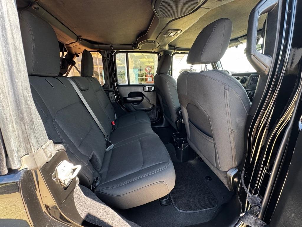 Jeep Wrangler Unlimited Sport 2018