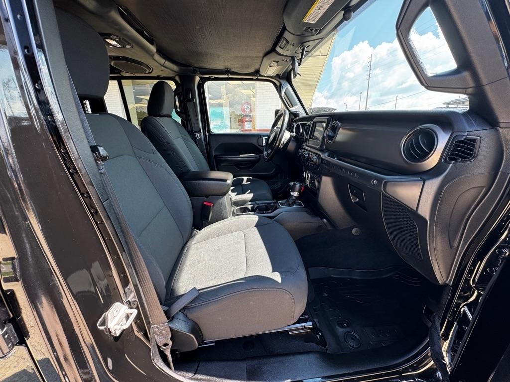 Jeep Wrangler Unlimited Sport 2018