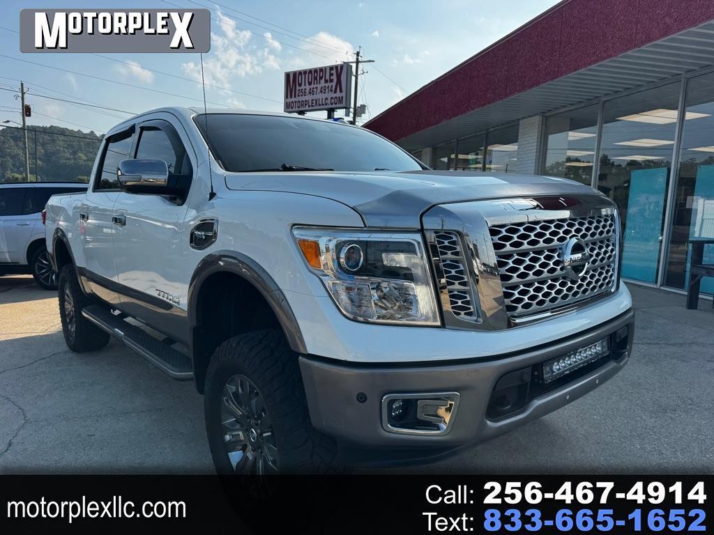 Nissan Titan SV Crew Cab 4WD 2017