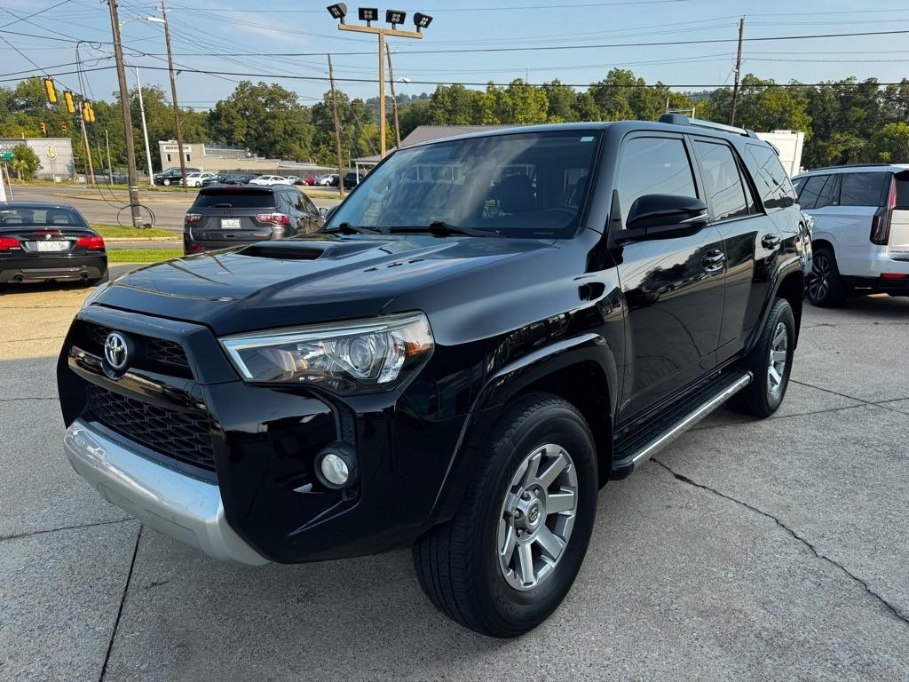 Toyota 4Runner SR5 4WD 2016
