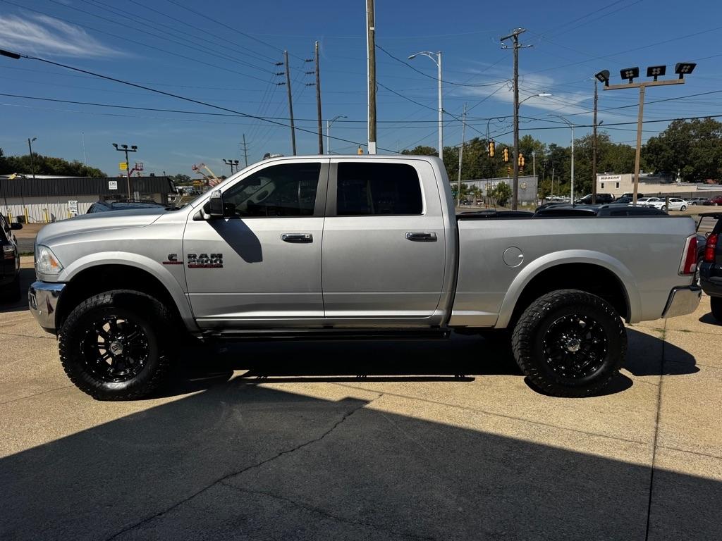 RAM 2500 Laramie Crew Cab SWB 4WD 2016