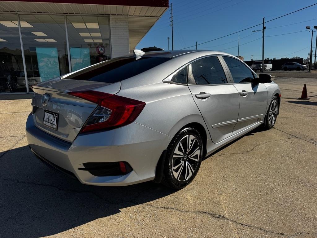 Honda Civic EX-TL Sedan CVT 2017