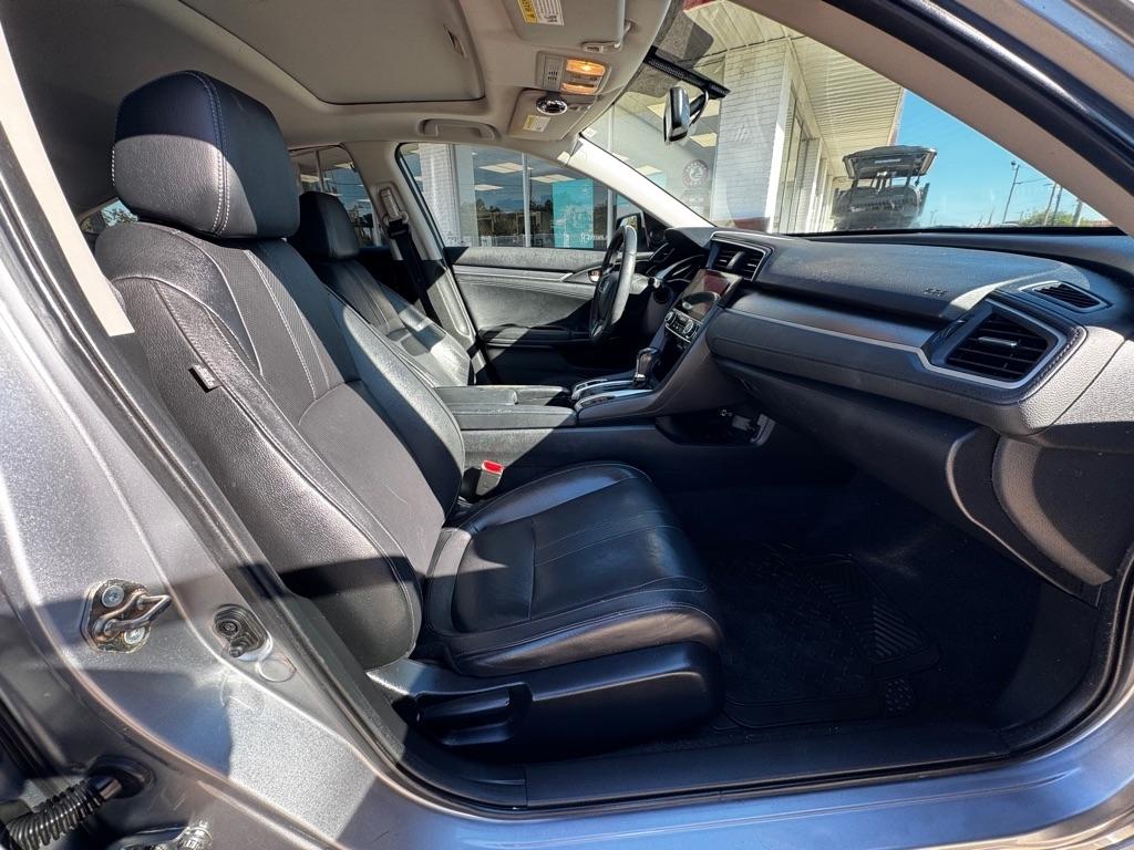 Honda Civic EX-TL Sedan CVT 2017