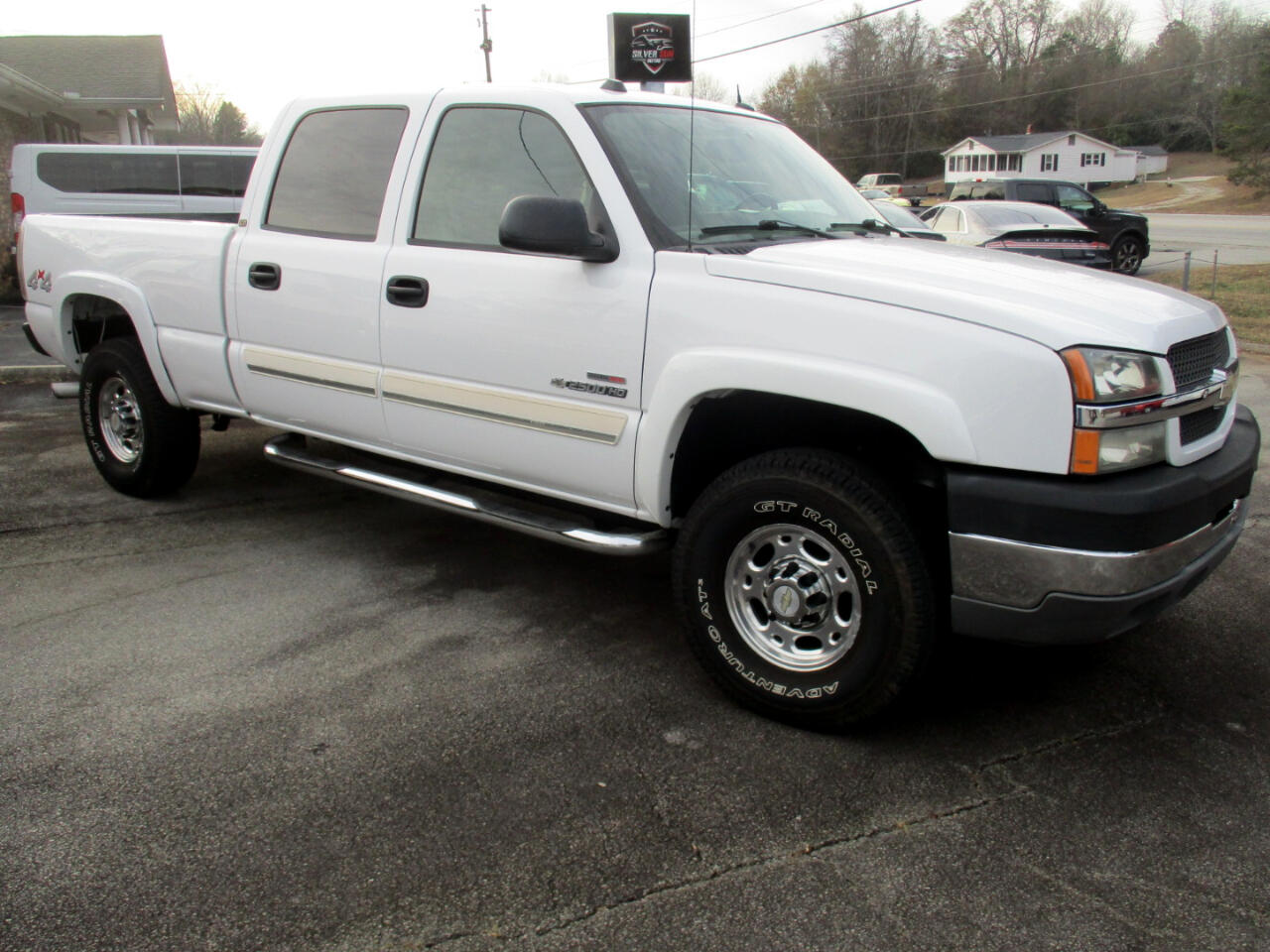 2004 Chevrolet Silverado 2500HD LT Crew Cab Short Bed 4WD