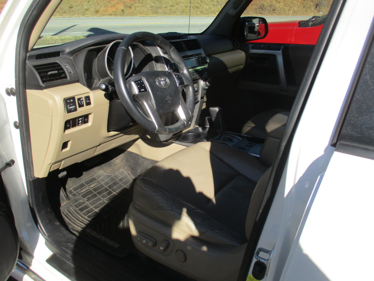 Toyota 4Runner SR5 4WD 2011