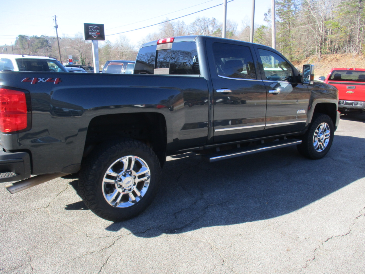 Chevrolet Silverado 2500HD High Country Crew Cab Short Box 4WD 2018