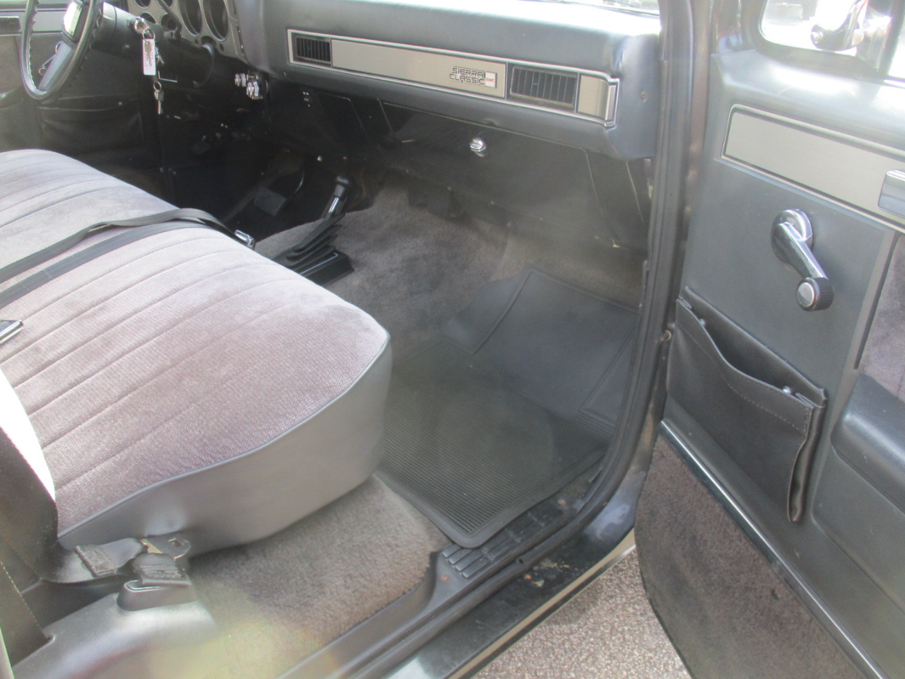 GMC V1500 Regular Cab 4WD 1987