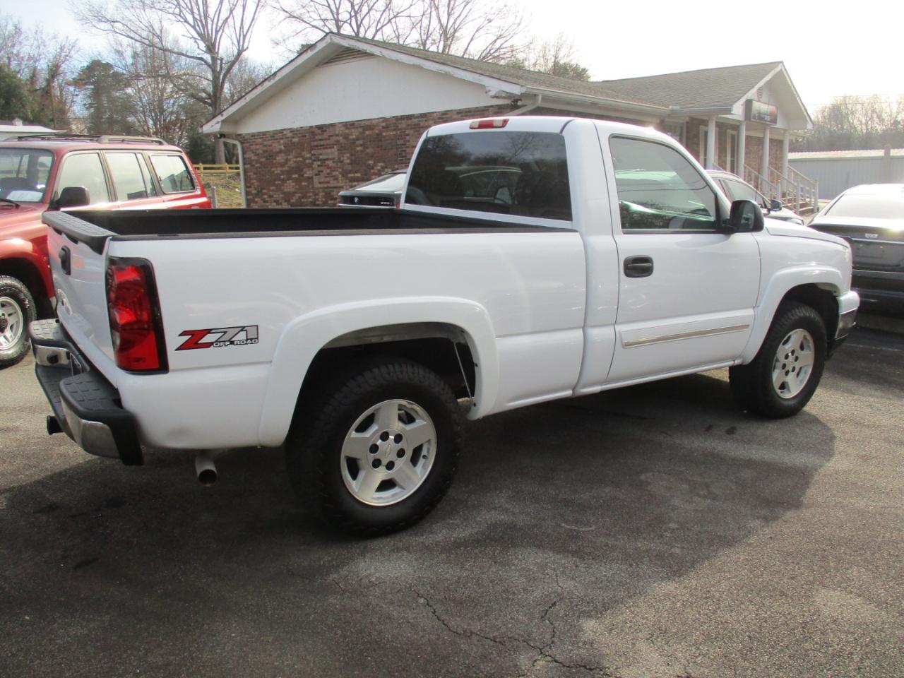 Chevrolet Silverado Classic 1500 LS 4WD 2007