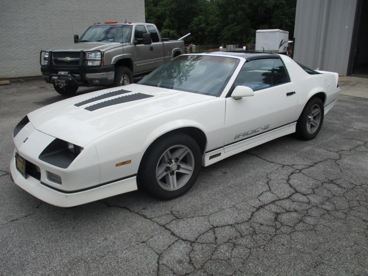 Chevrolet Camaro IROC Z 1985
