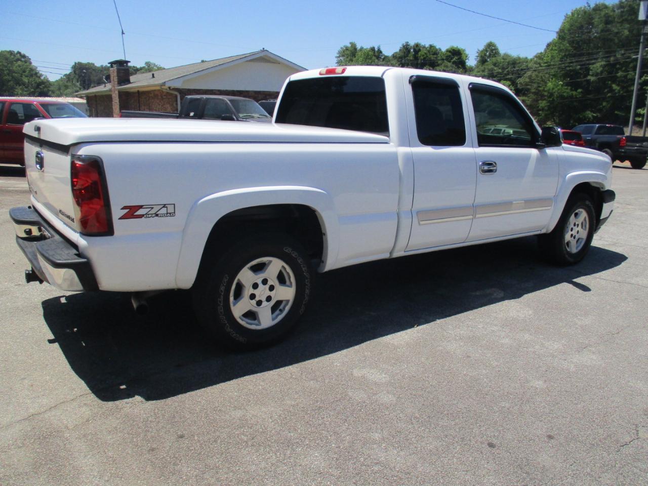 Chevrolet Silverado 1500 Ext. Cab Short Bed 4WD 2005