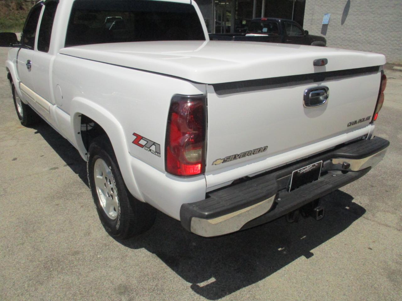 Chevrolet Silverado 1500 Ext. Cab Short Bed 4WD 2005