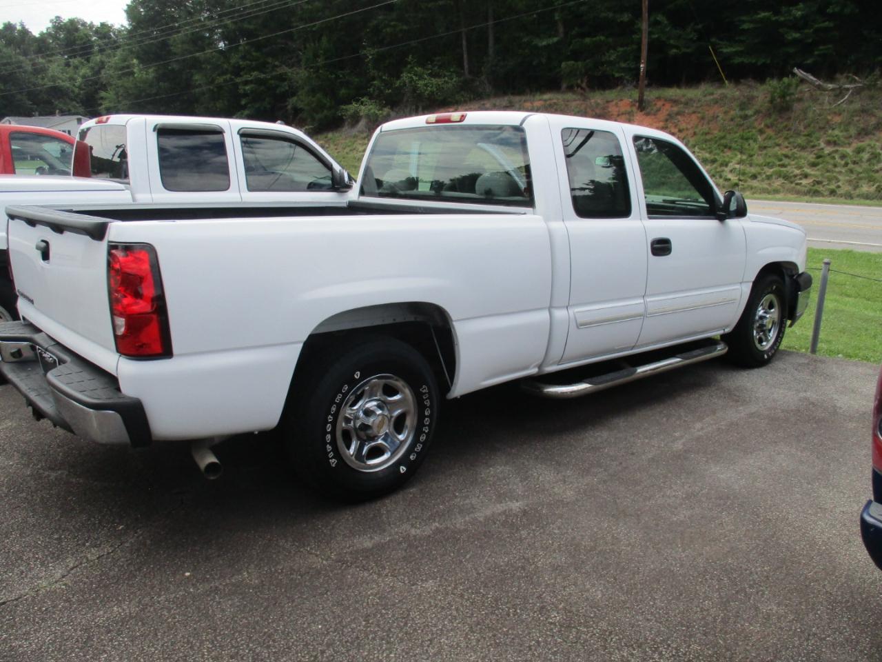 Chevrolet Silverado 1500 Ext. Cab Short Bed 2WD 2004