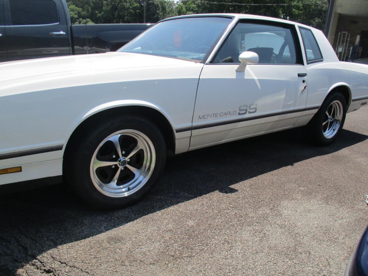 Chevrolet Monte Carlo SS 1984