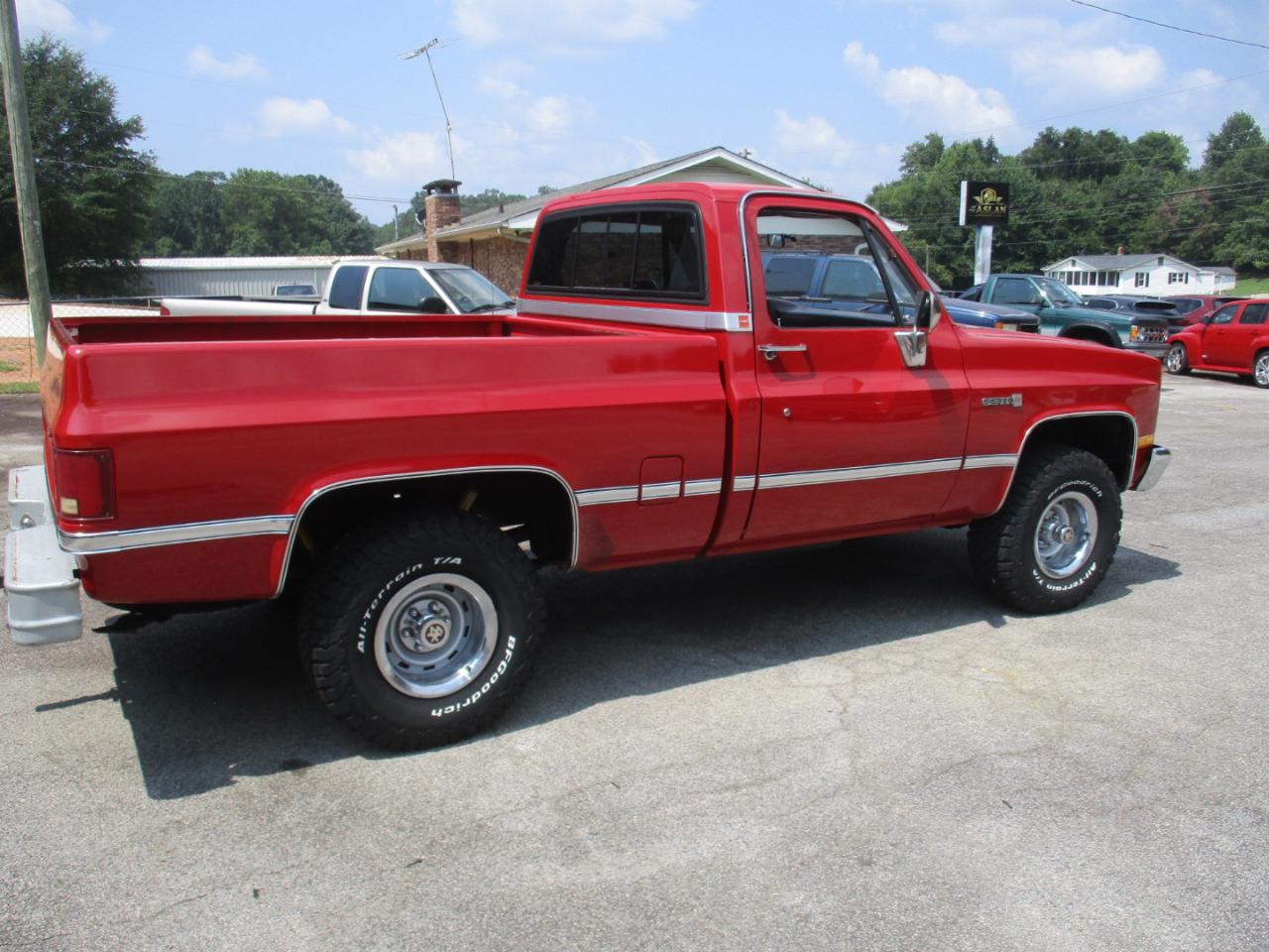 GMC V1500 Regular Cab 4WD 1987