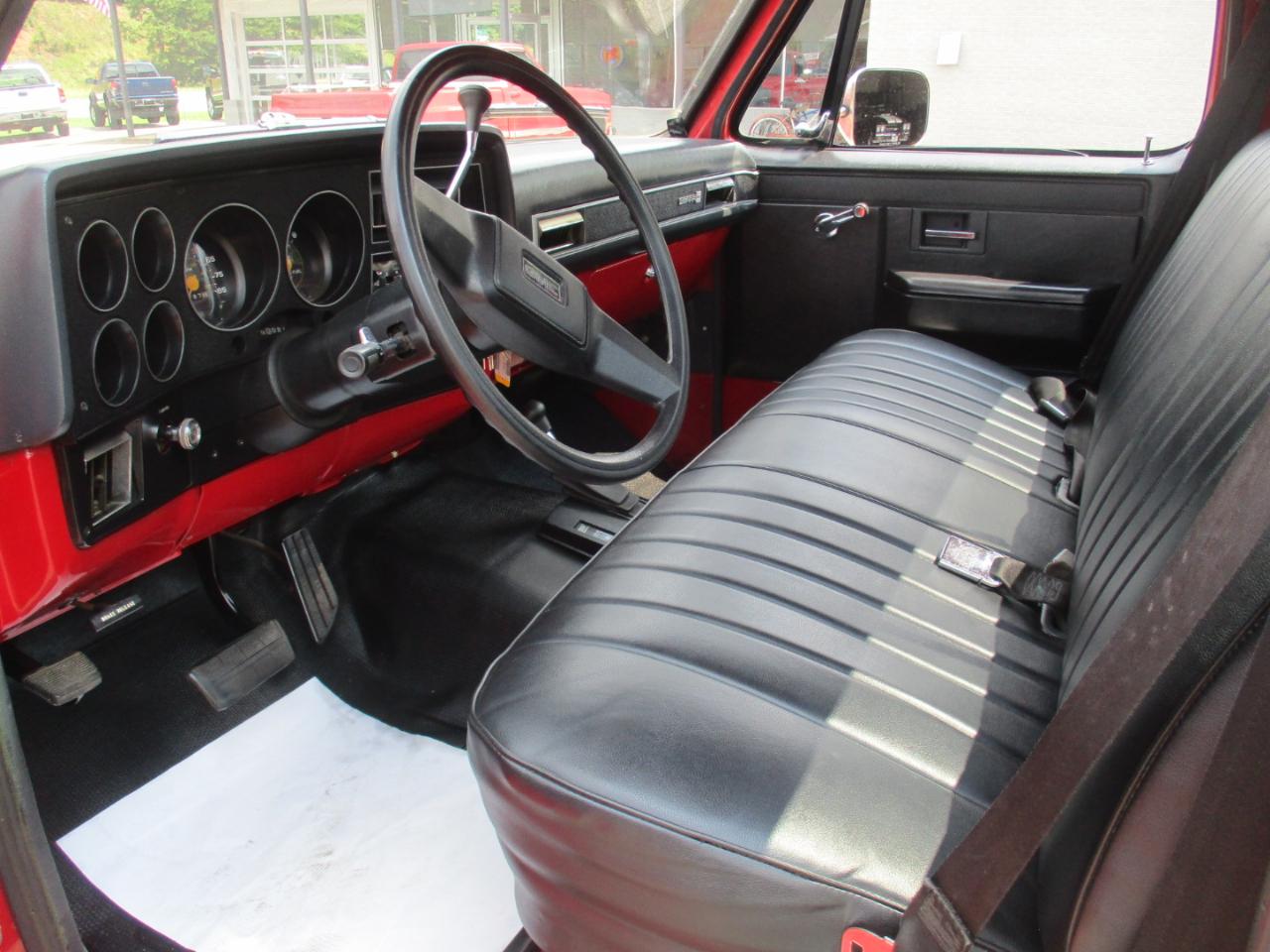 GMC V1500 Regular Cab 4WD 1987