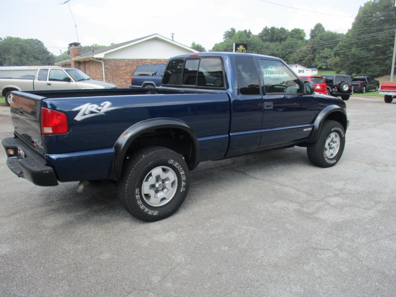 Chevrolet S10 Pickup Ext. Cab 4WD 2003
