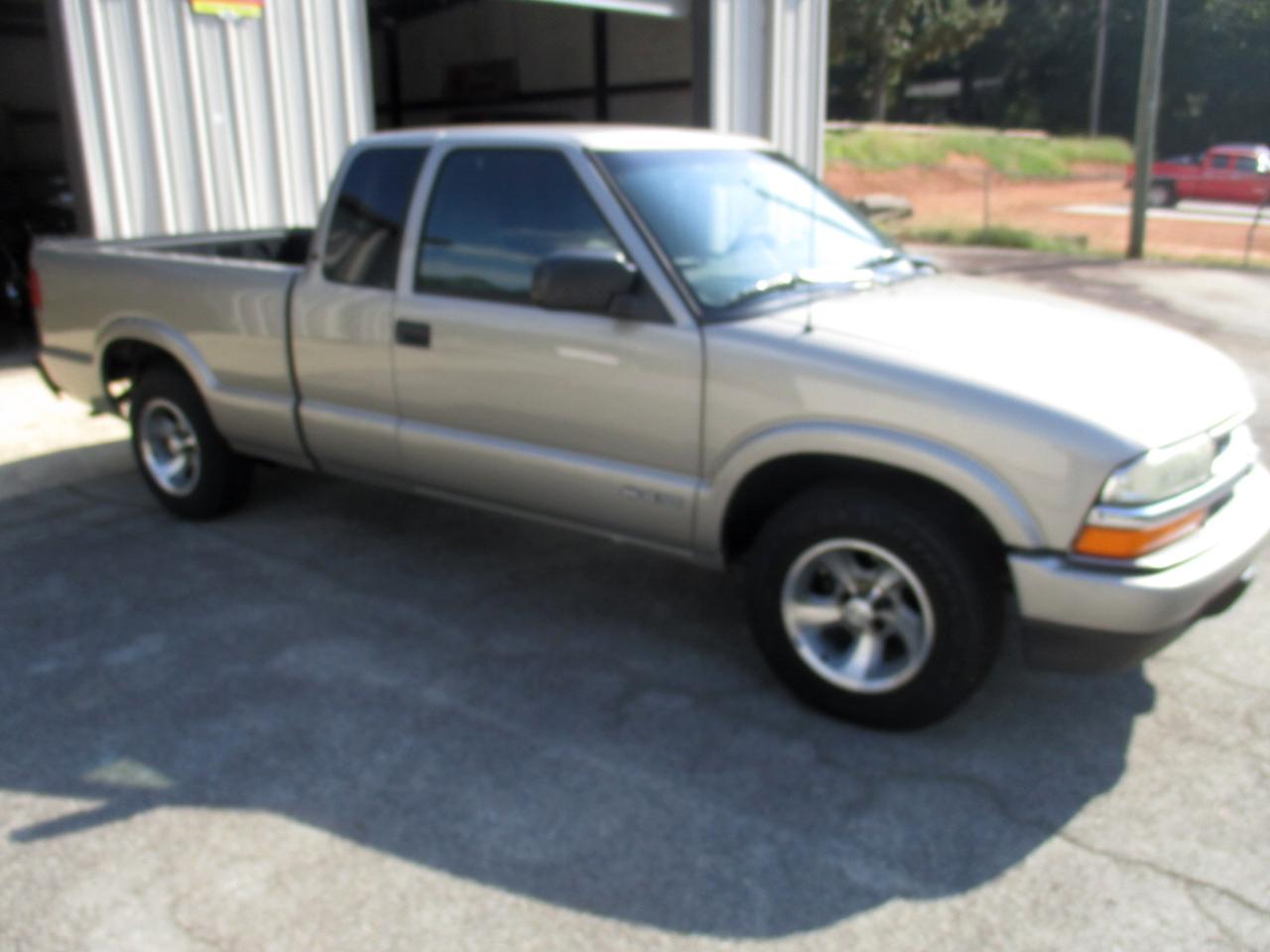 Chevrolet S10 Pickup Ext. Cab 2WD 2002