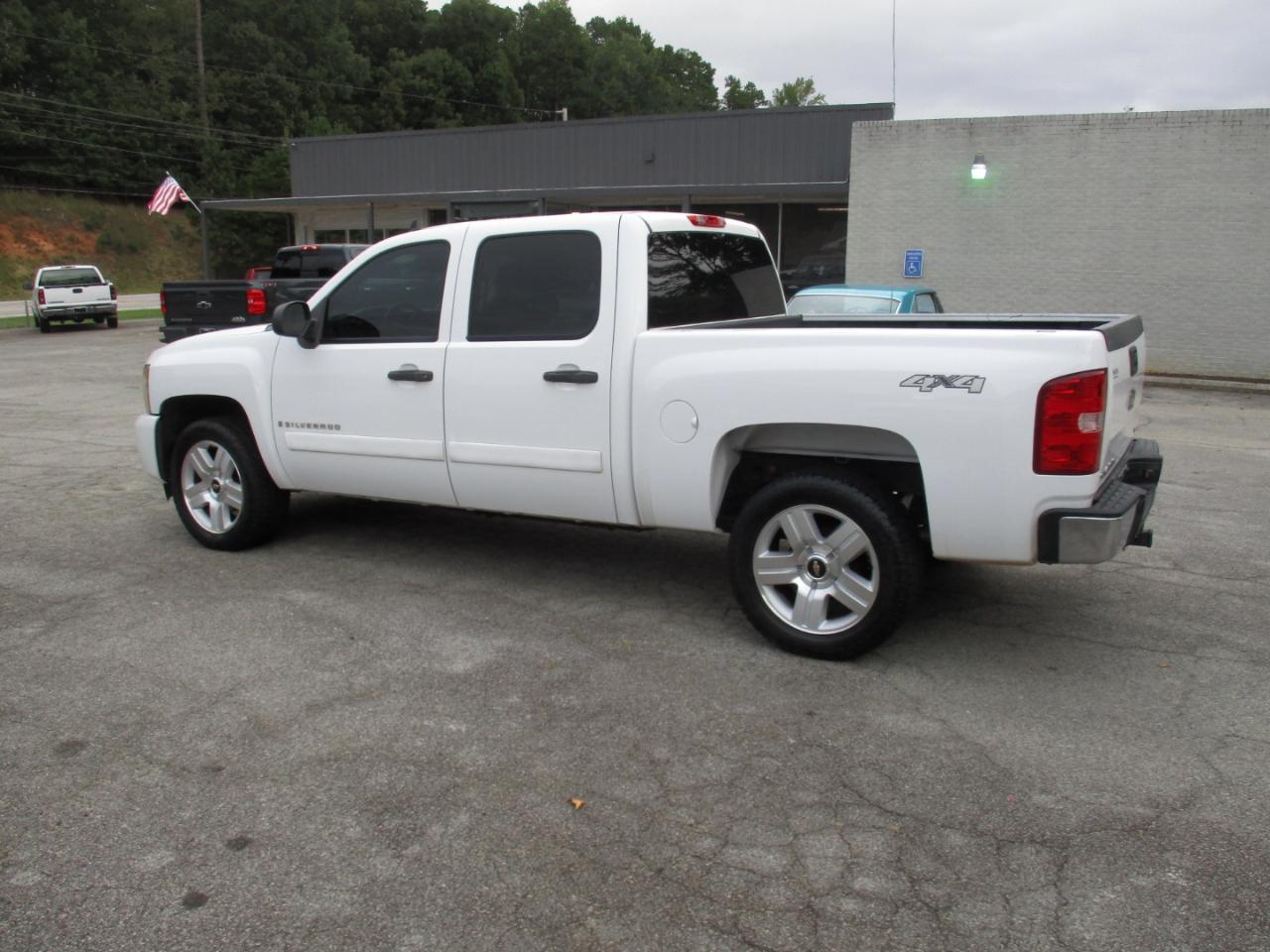 Chevrolet Silverado 1500 LTZ Crew Cab 4WD 2008