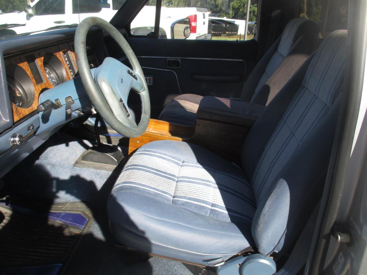 Ford Bronco 4WD  1988