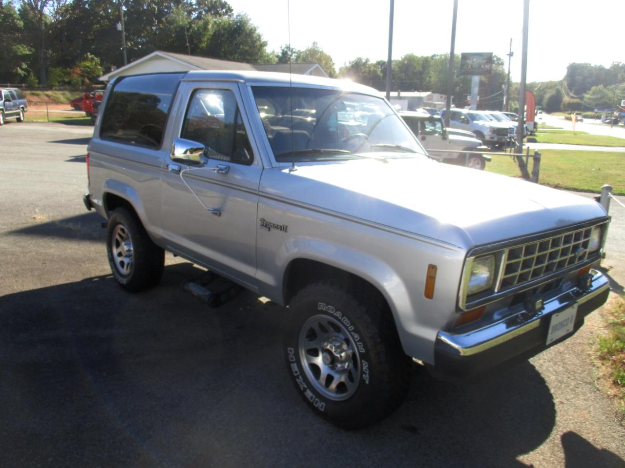 Ford Bronco 4WD  1988