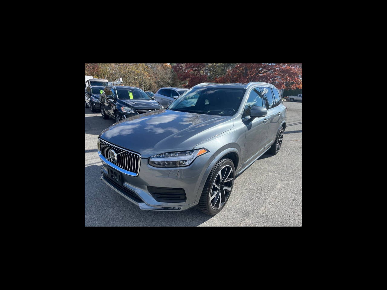 2020 Volvo XC90 T6 Momentum AWD