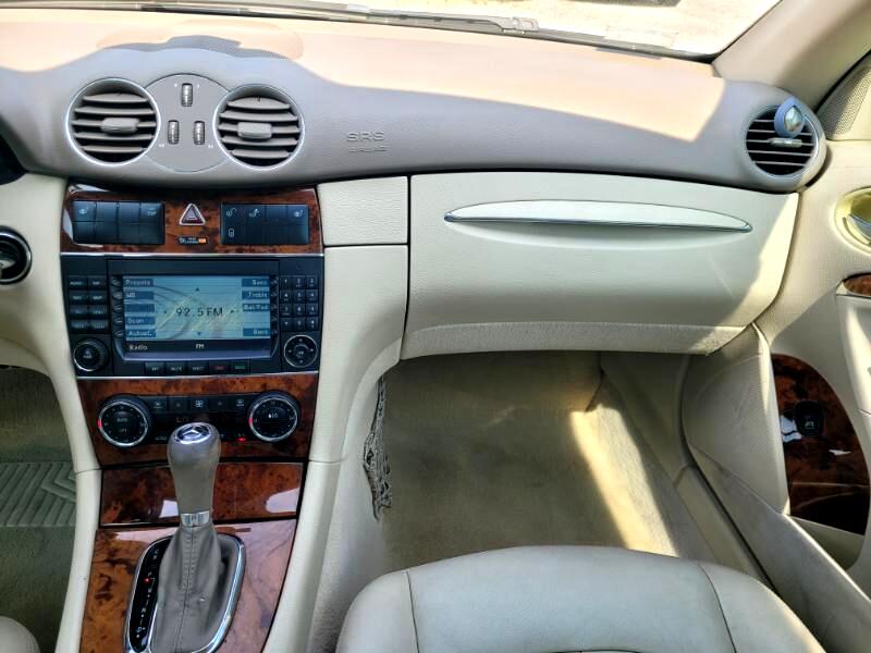 Mercedes-Benz CLK-Class  2007 Mercedes-Benz CLK-Class  2007