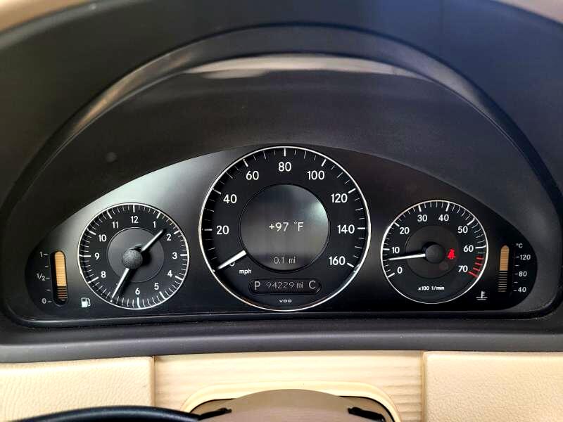 Mercedes-Benz CLK-Class  2007 Mercedes-Benz CLK-Class  2007