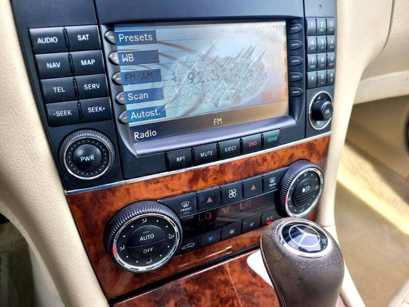 Mercedes-Benz CLK-Class  2007 Mercedes-Benz CLK-Class  2007