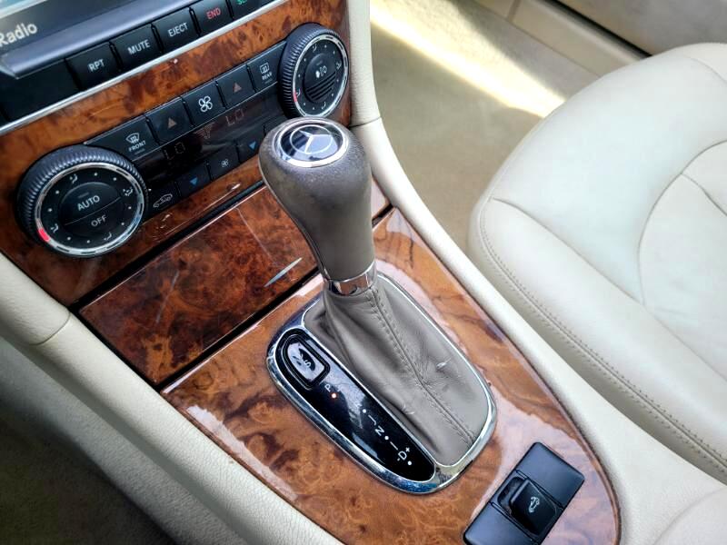 Mercedes-Benz CLK-Class  2007 Mercedes-Benz CLK-Class  2007