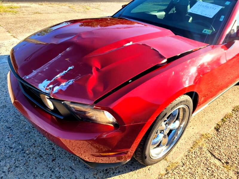 Ford Mustang  2010 Ford Mustang  2010