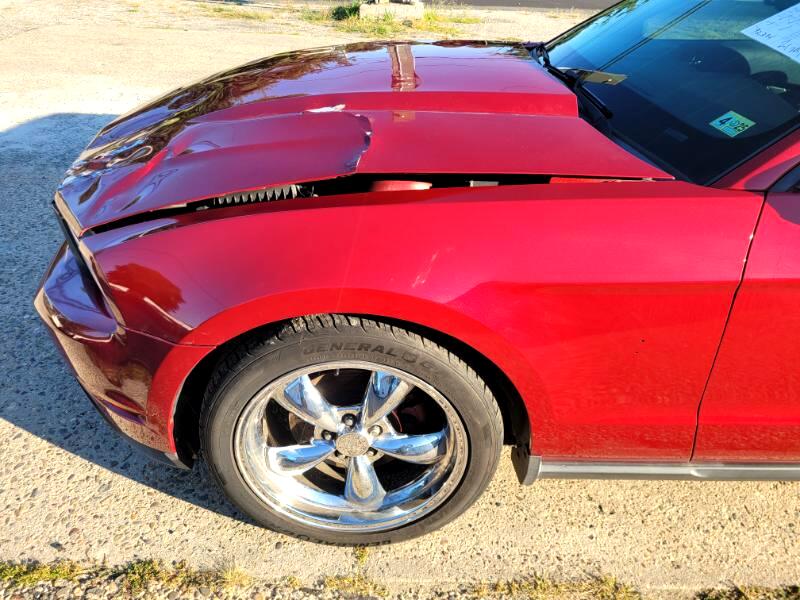 Ford Mustang  2010 Ford Mustang  2010