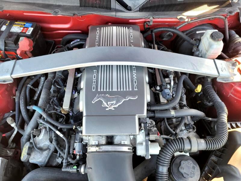 Ford Mustang  2010 Ford Mustang  2010