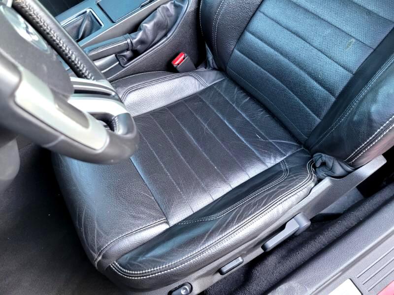 Ford Mustang  2010 Ford Mustang  2010